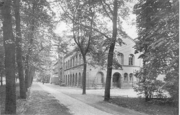 Beuthen - Stara ania Miejskaobok UM 1920.jpg