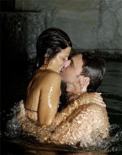 ona i on - wrjnrmk-Love--Paare--bath--romantic--Couples--sandee--...--me--locked--666--diamant--lovers--rain--Couple_large.png