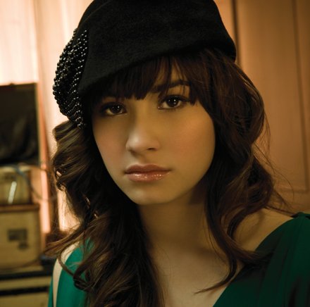 Demi Lovato - demi-51.jpg