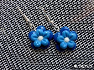 Modelina - kwiatki blue_m.bmp