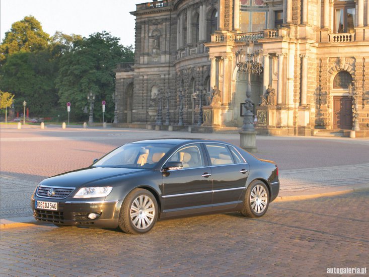 samochody - volkswagen_phaeton_30_tdi_2004_02_b.jpg