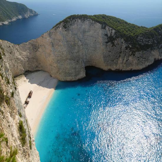 --ANDROID TAPETY - Navagio_shipwreck_beach_by_dkilim.jpg