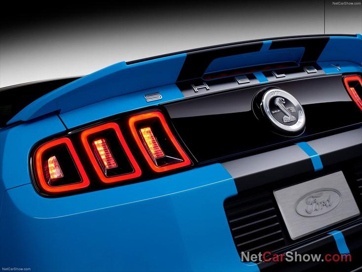 Tapety HD Ford-mustang - Ford-Mustang_Shelby_GT500_2013_1600x1200_wallpaper_1b.jpg