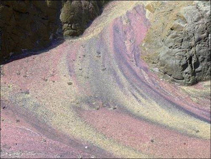 Plaże z kolorowym piaskiem - purpurowa plaza Kalifornia3.jpg