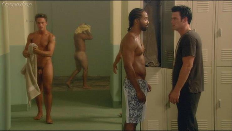 Tytułami filmów - Locker Room frontals in Dantes Cove season 3d.JPG