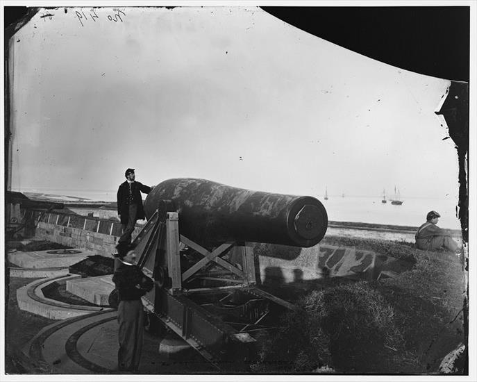 Marynarka, artyleria - libofcongr222 Fort Monroe, Va. The Lincoln Gun a 15-inch Rodman Columbiad.jpg
