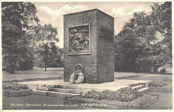 Beuthen - Pomnik 3 slaskiego Regimentu Piechoty nr 156-a.jpg