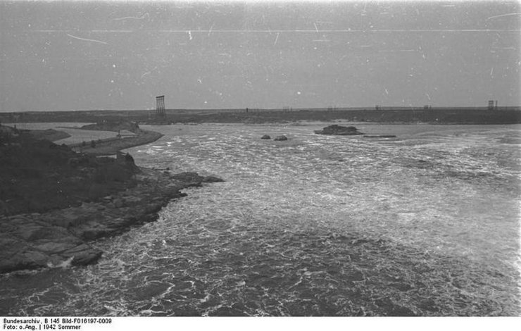 Bundesarchiv - Photos from the German Federal Archive - zaporozhye_v_iyune-1941_goda_1.jpg