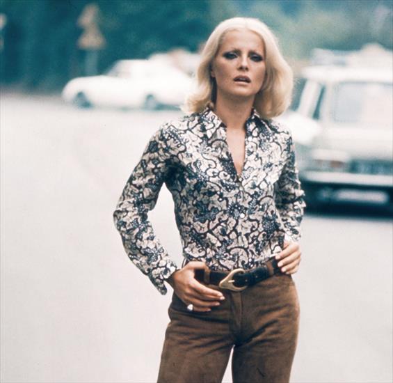 Virna Lisi - 168557340_1712948778895479_6580292751863238125_n.jpg