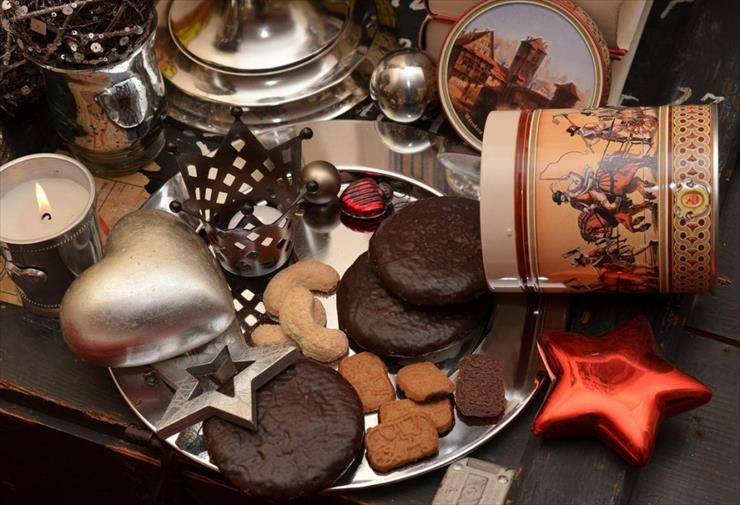 German Christmas Cookies - nuernberger-lebkuchen-1024x700.jpg