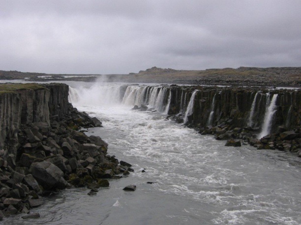 Najpiękniejsze wodospady świata - Dettifoss, Islandia.jpeg